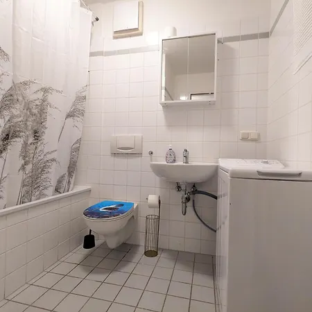 Aparts 2-zimmer Mit Balkon In Apartment Ludwigsfelde